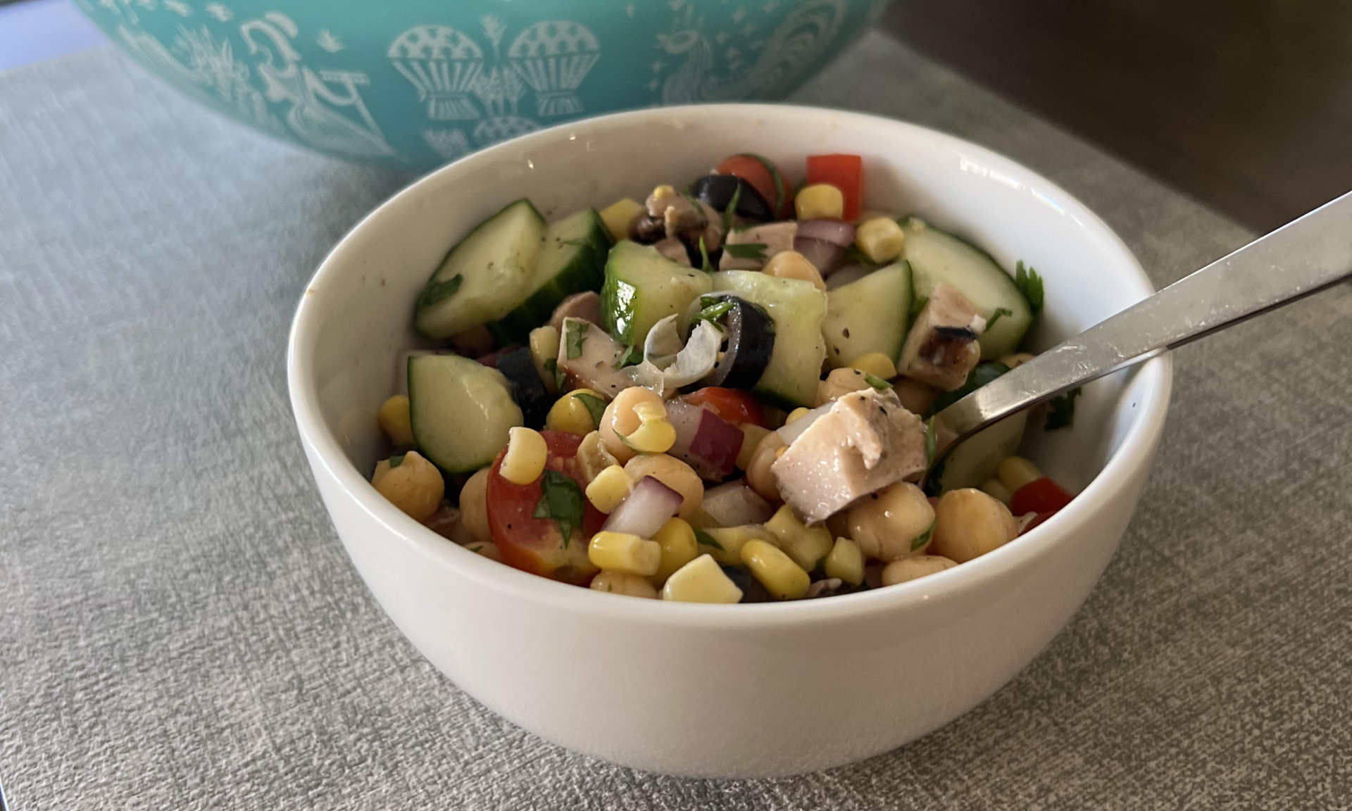 Corn and garbanzo bean salad Recipe